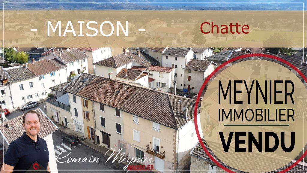 Maison de ville Place de l'Église à Chatte